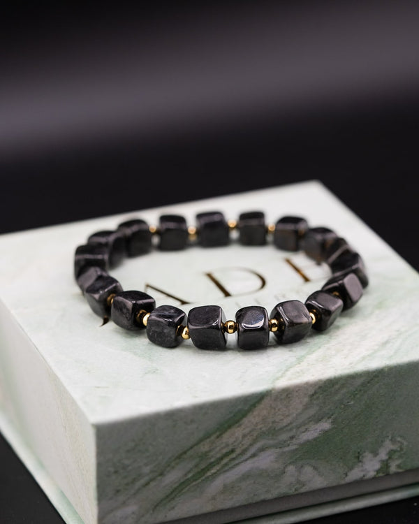 Golden Black Cubed Bead Jade Bracelet