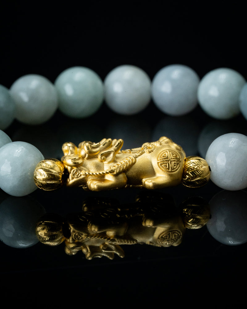 Gold Pixiu Charm White Beaded Jade Bracelet