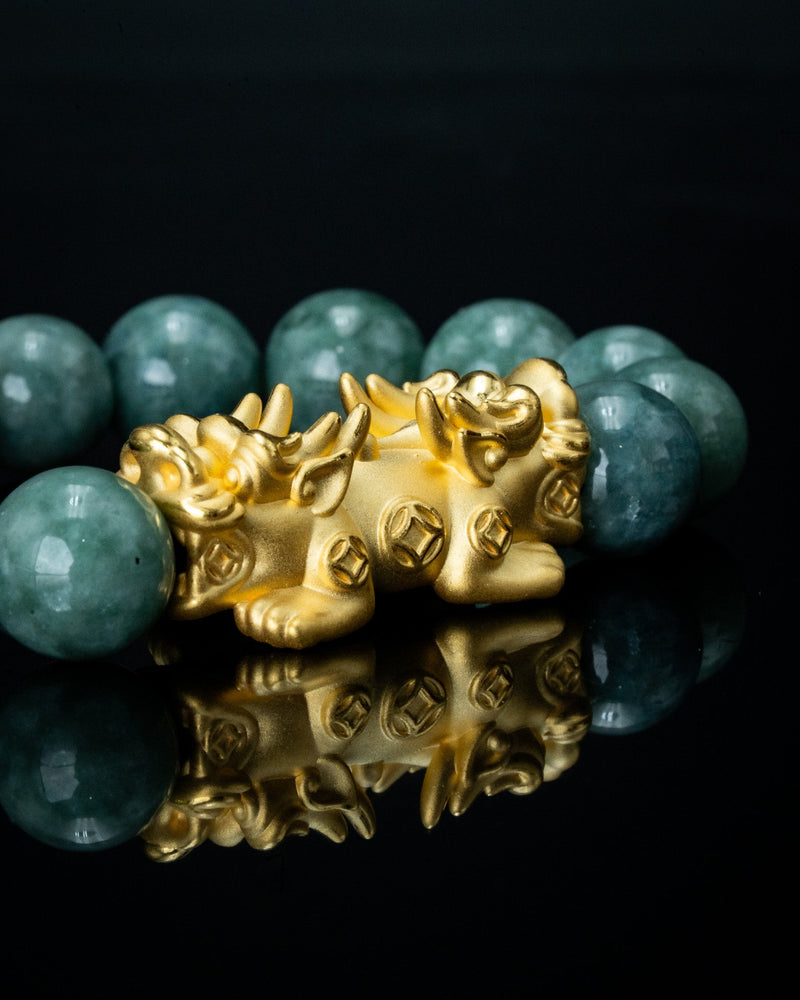 Gold Twin Pixiu Charm Green Beaded Jade Bracelet