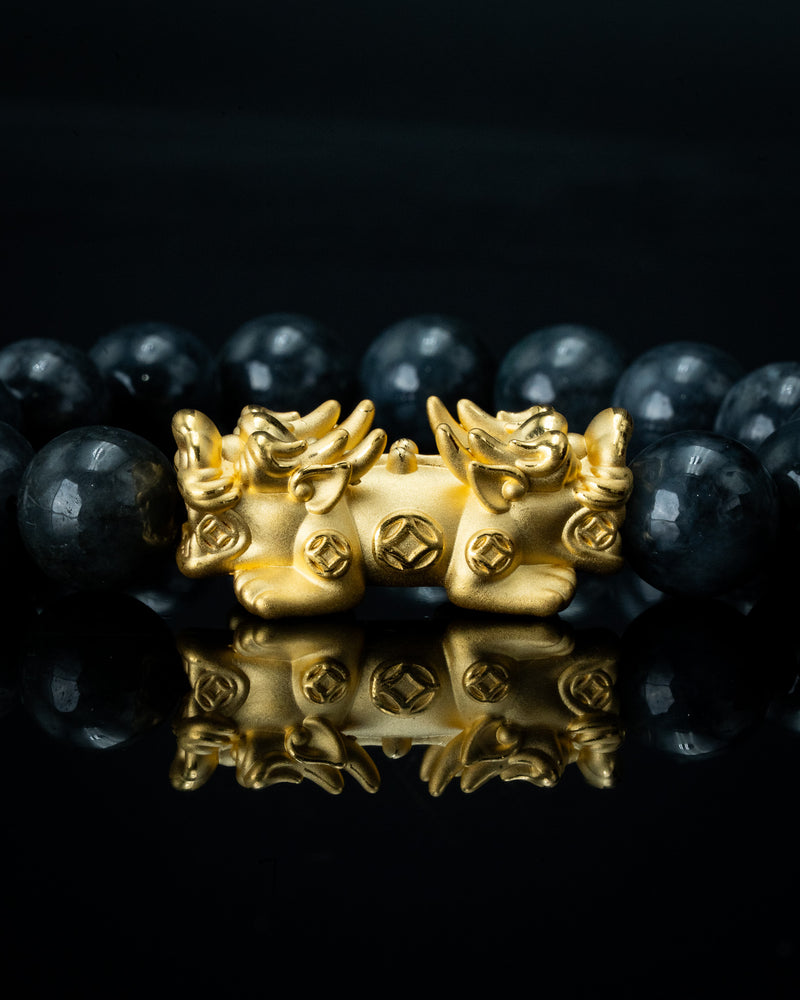 Gold Twin Pixiu Charm Large Black Beaded Jade Bracelet