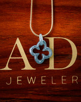 Micro Clover Link Jade Pendant